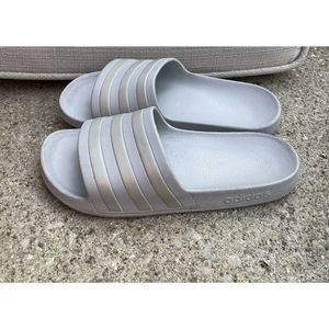 Adidas Slides Mens Size 8 Gray/Silver Stripes Slip In Sandals
